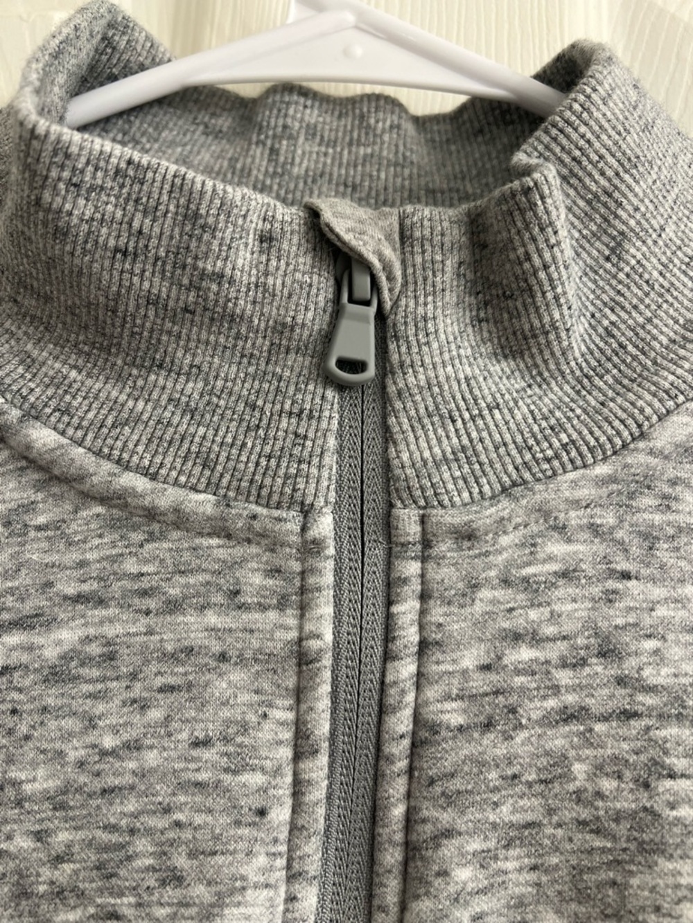 Fabletics Gray Ribbed Collar Pullover - Picture 4 of 8